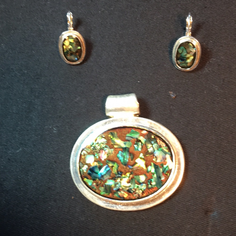 Solid Silver Necklace & Matching Silver Earrings - image 3